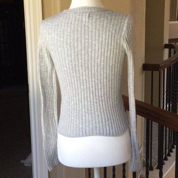 Abercrombie Kids Ribbed Sweater Size 11/12 - Picture 4 of 9